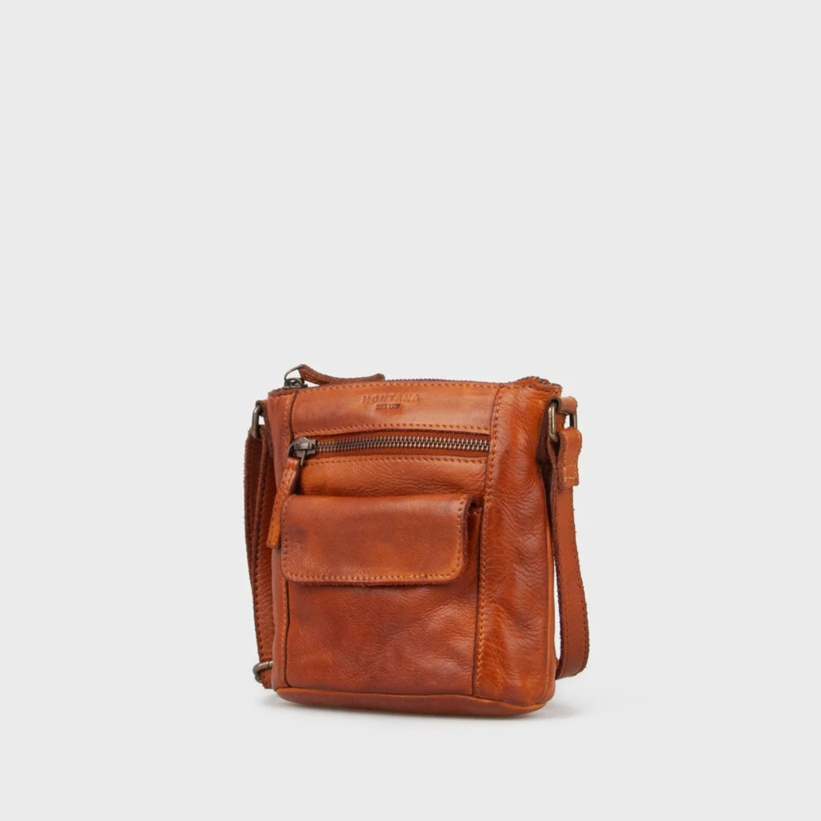 Charlo lille crossbody taske i læder - cognac