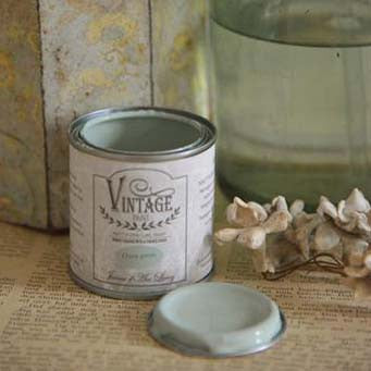 Vintage paint i dusty green farve. Kalkmalingen er inspireret af den franske vintage maling.