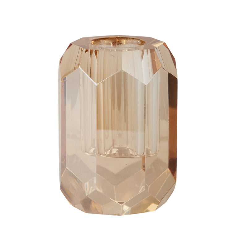 Lysestage Kube i Ambre farve. Lysestagens ambrefarve giver et varmt krystal-agtigt udtryk.