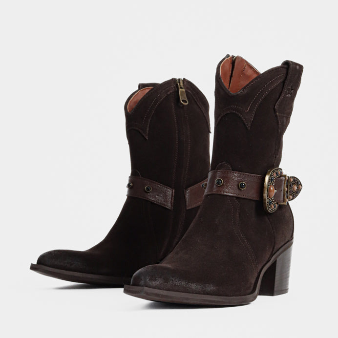 LULA boot brown