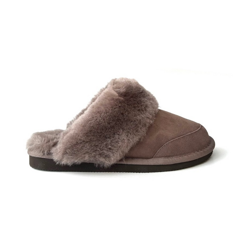 New Zealand Slippers Taupe